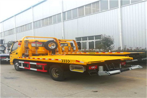 中江附近拖车救援搭电